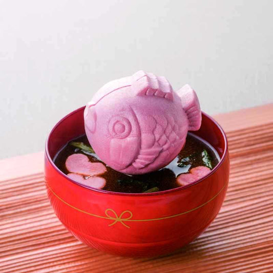 みそ汁最中（赤みそ）